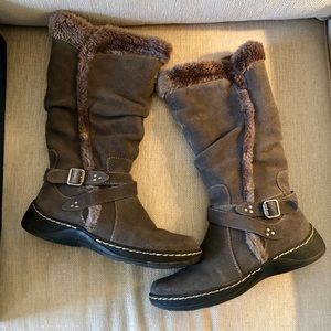 BareTraps Women’s EMALYN grey winter boot size 9